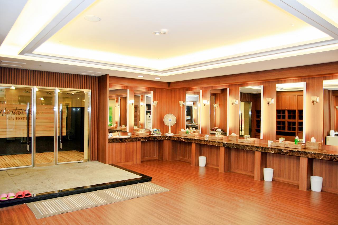 Cheorwon Hantan River Spa Hotel מראה חיצוני תמונה